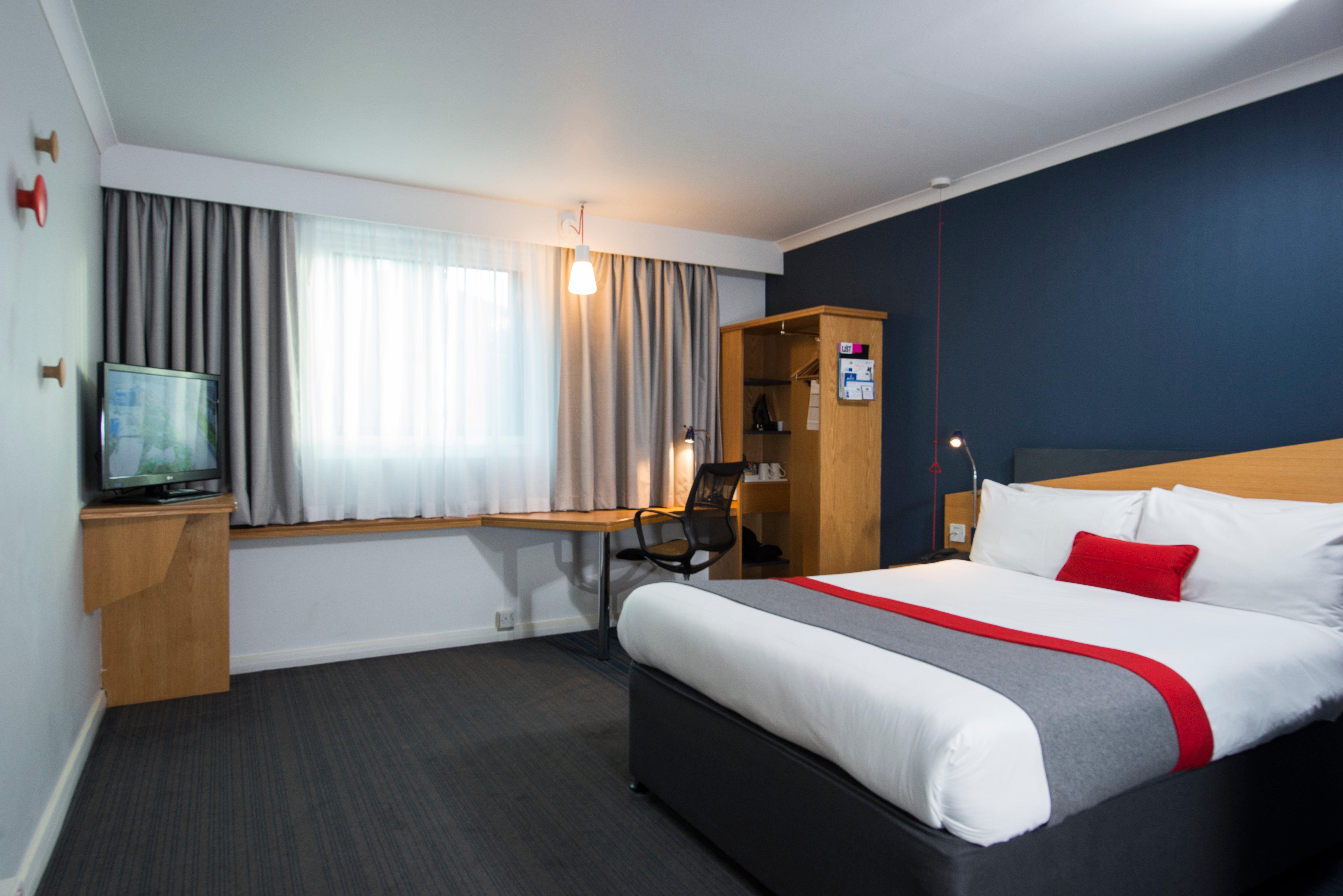 Holiday Inn Express Derby Pride Park By Ihg Exterior foto