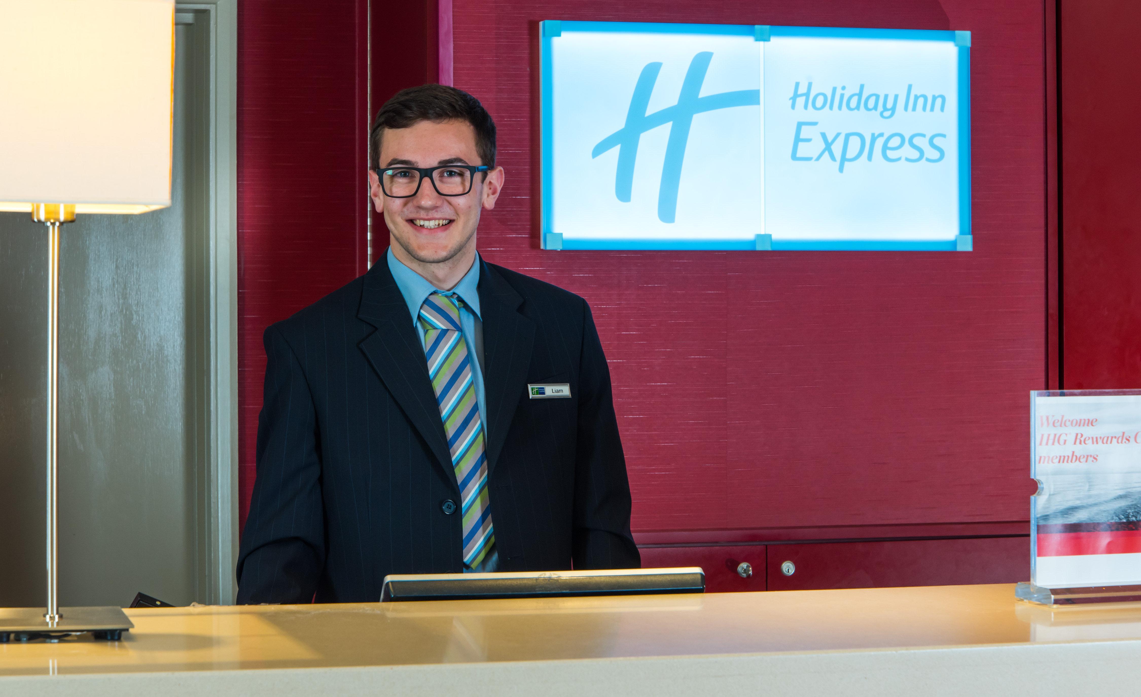 Holiday Inn Express Derby Pride Park By Ihg Exterior foto