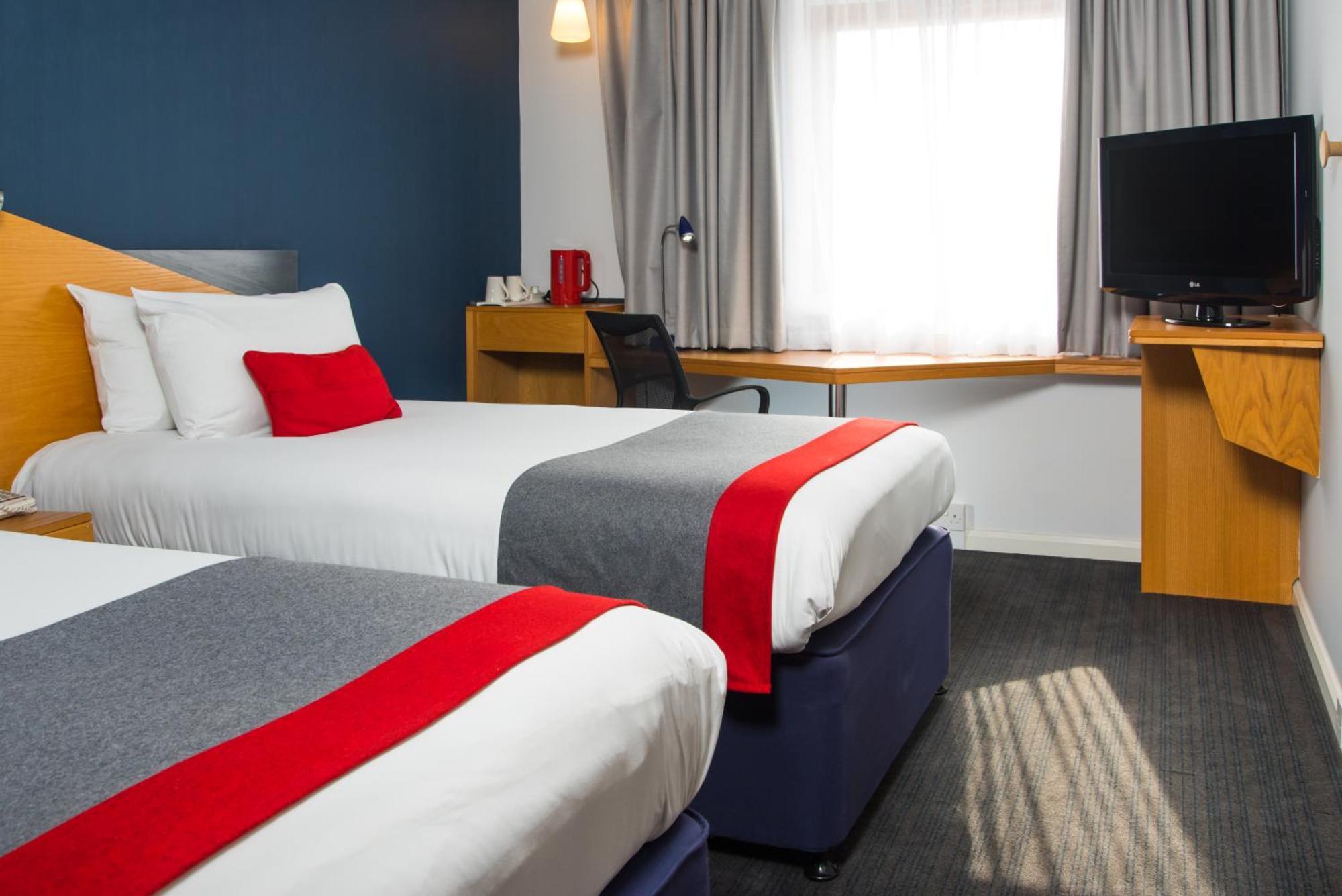 Holiday Inn Express Derby Pride Park By Ihg Exterior foto