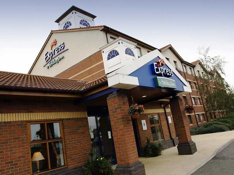 Holiday Inn Express Derby Pride Park By Ihg Exterior foto